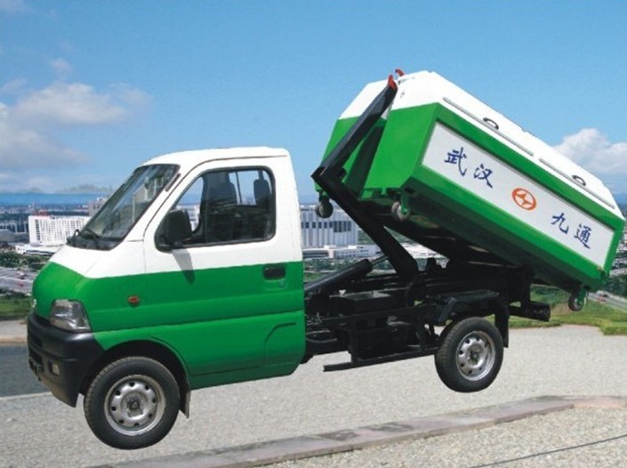 拉臂密封车